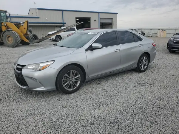 4T1BF1FK1GU548805 2016 TOYOTA CAMRY - Image 1