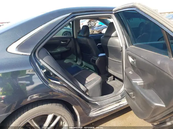 4T1BF1FK1GU548979 2016 TOYOTA CAMRY - Image 8