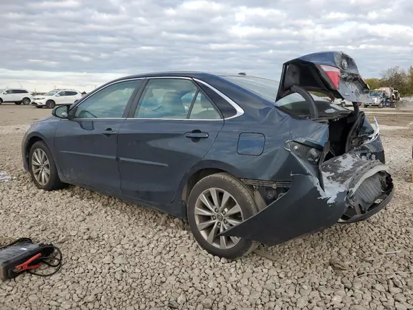 4T1BF1FK1GU550182 2016 TOYOTA CAMRY - Image 2