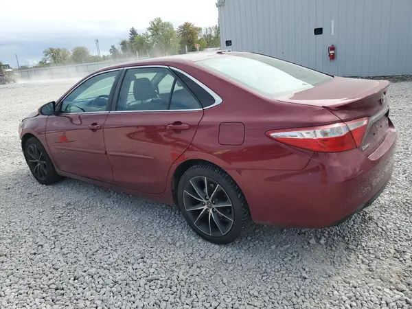 4T1BF1FK1GU551333 2016 TOYOTA CAMRY - Image 2