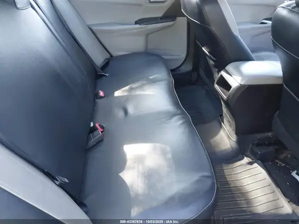 4T1BF1FK1GU551977 2016 TOYOTA CAMRY - Image 8