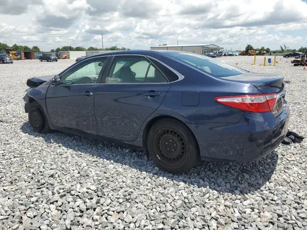 4T1BF1FK1GU559867 2016 TOYOTA CAMRY - Image 2