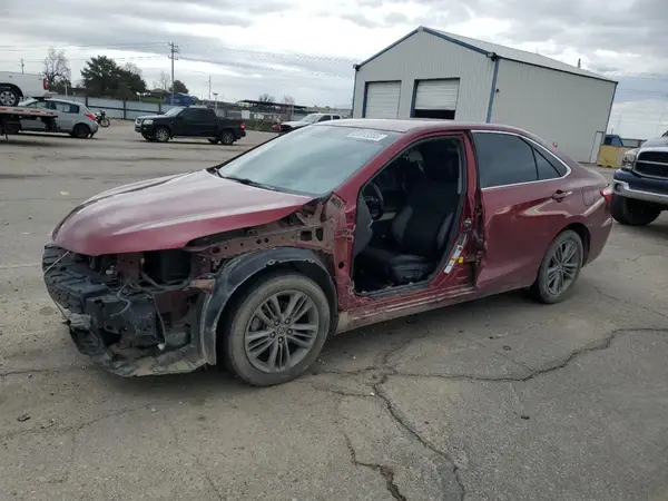 4T1BF1FK1GU561781 2016 TOYOTA CAMRY - Image 1