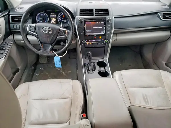 4T1BF1FK1GU562025 2016 TOYOTA CAMRY - Image 8