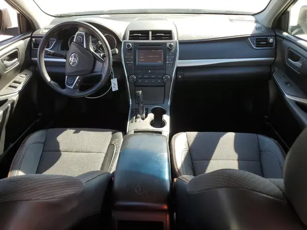 4T1BF1FK1GU563109 2016 TOYOTA CAMRY - Image 8