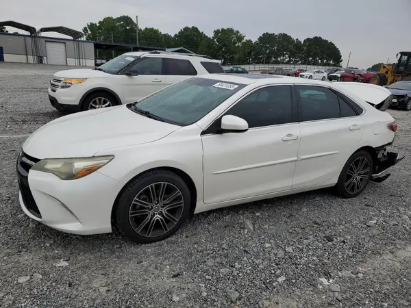 4T1BF1FK1GU563725 2016 TOYOTA CAMRY - Image 1