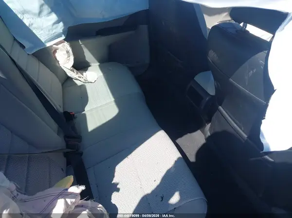 4T1BF1FK1GU581075 2016 TOYOTA CAMRY - Image 8