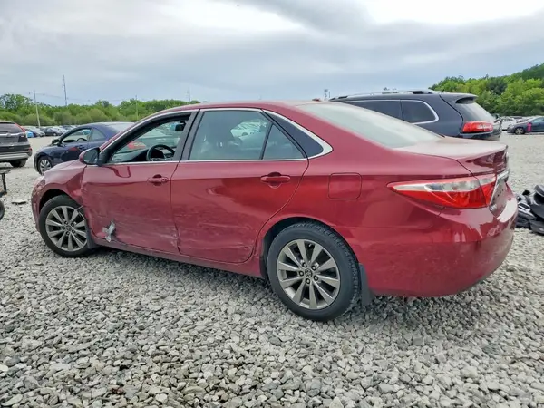 4T1BF1FK1GU582288 2016 TOYOTA CAMRY - Image 2