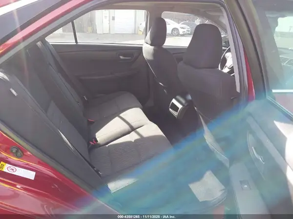 4T1BF1FK1GU584574 2016 TOYOTA CAMRY - Image 8
