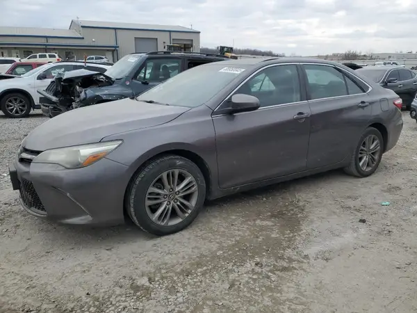 4T1BF1FK1GU584820 2016 TOYOTA CAMRY - Image 1