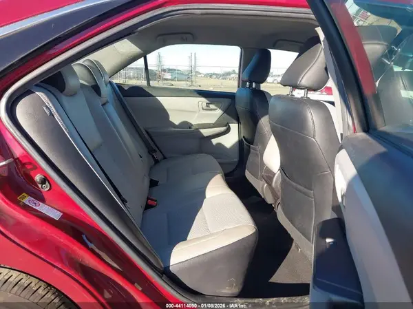 4T1BF1FK1GU586910 2016 TOYOTA CAMRY - Image 8