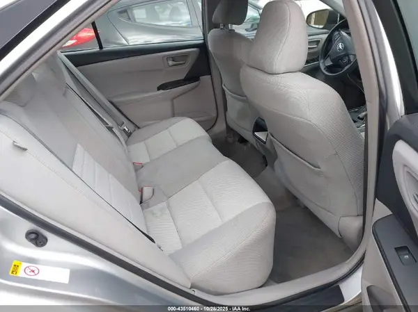 4T1BF1FK1GU589077 2016 TOYOTA CAMRY - Image 8