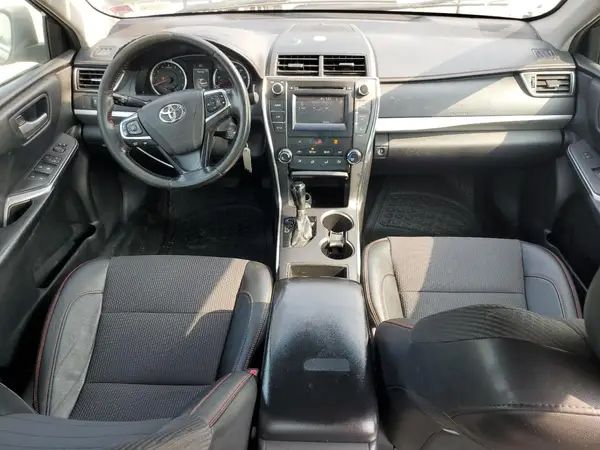 4T1BF1FK1GU589225 2016 TOYOTA CAMRY - Image 8