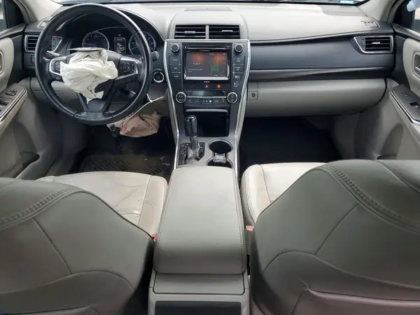 4T1BF1FK1GU589631 2016 TOYOTA CAMRY - Image 8