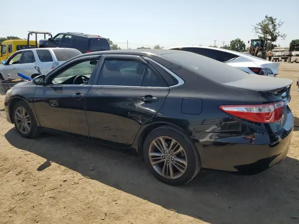 4T1BF1FK1GU593792 2016 TOYOTA CAMRY - Image 2