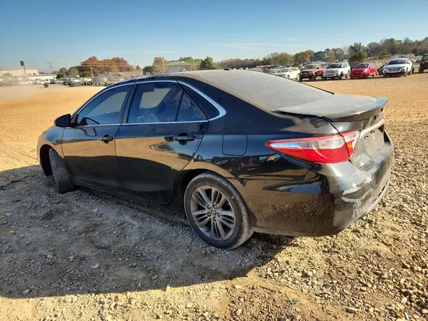 4T1BF1FK1GU598927 2016 TOYOTA CAMRY - Image 2
