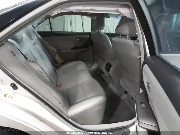 4T1BF1FK1GU601082 2016 TOYOTA CAMRY - Image 8