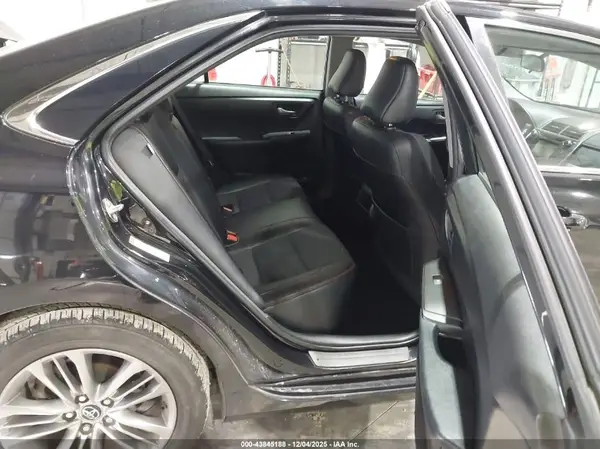 4T1BF1FK1GU606413 2016 TOYOTA CAMRY - Image 8