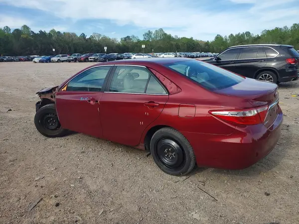 4T1BF1FK1GU608159 2016 TOYOTA CAMRY - Image 2