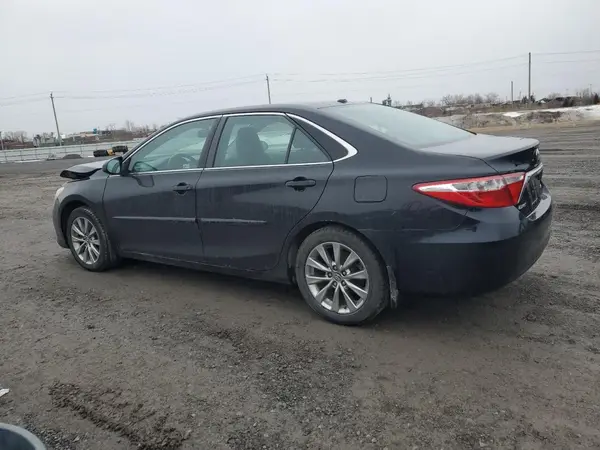 4T1BF1FK1GU608632 2016 TOYOTA CAMRY - Image 2