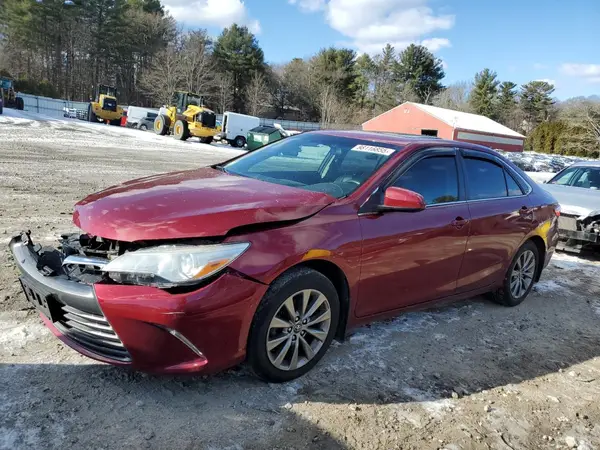 4T1BF1FK1GU610994 2016 TOYOTA CAMRY - Image 1