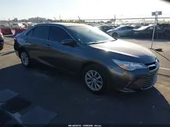 4T1BF1FK1GU999555 2016 TOYOTA CAMRY