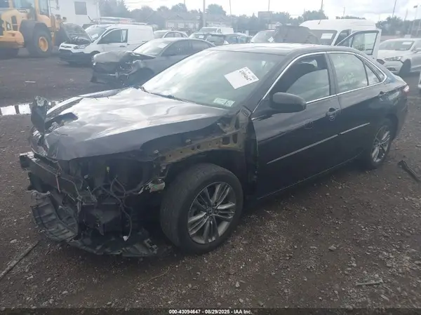 4T1BF1FK1HU273079 2017 TOYOTA CAMRY - Image 2