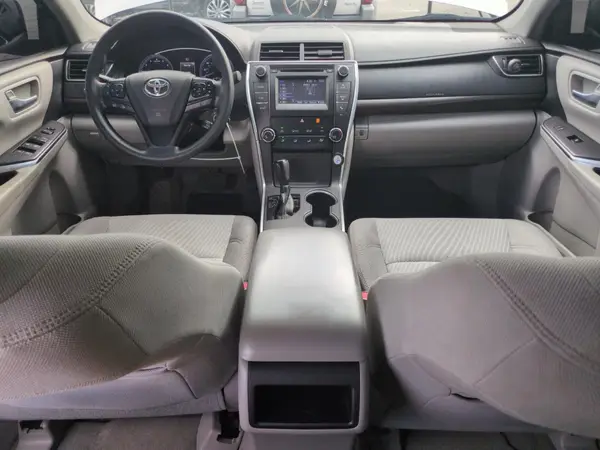 4T1BF1FK1HU273258 2017 TOYOTA CAMRY - Image 8