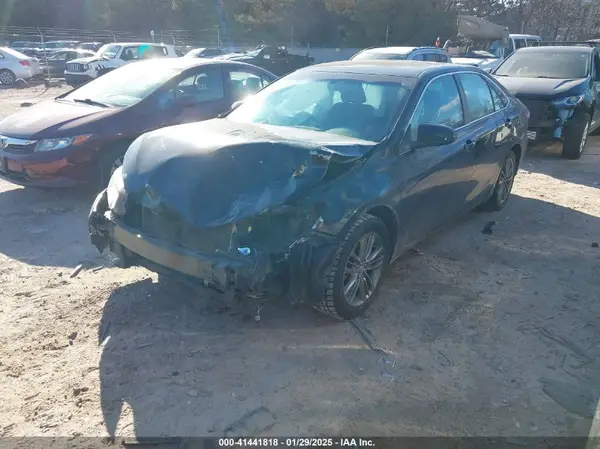 4T1BF1FK1HU277455 2017 TOYOTA CAMRY - Image 2