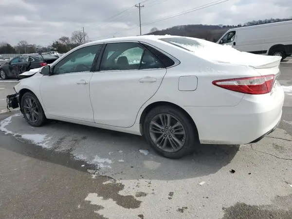 4T1BF1FK1HU280288 2017 TOYOTA CAMRY - Image 2