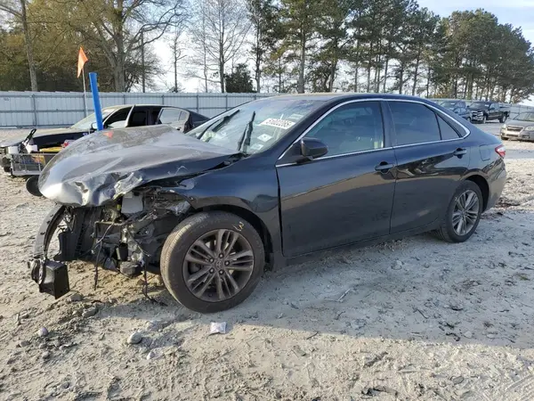 4T1BF1FK1HU285846 2017 TOYOTA CAMRY - Image 1