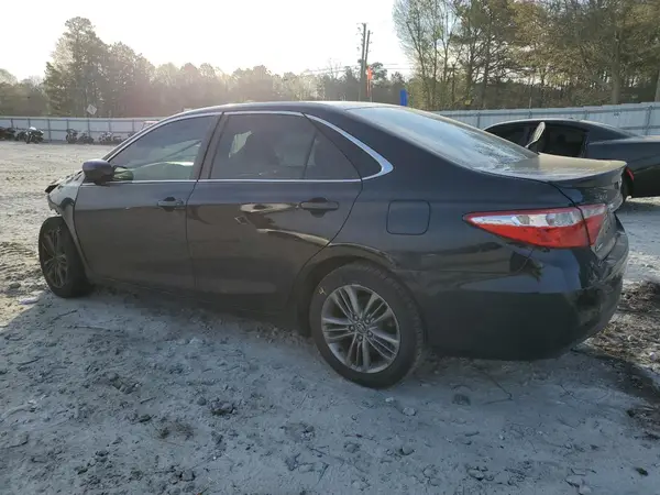 4T1BF1FK1HU285846 2017 TOYOTA CAMRY - Image 2