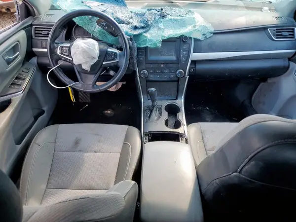 4T1BF1FK1HU291064 2017 TOYOTA CAMRY - Image 8