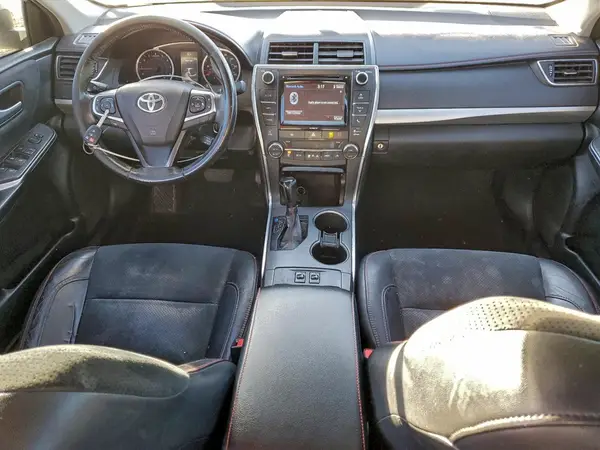 4T1BF1FK1HU303438 2017 TOYOTA CAMRY - Image 8