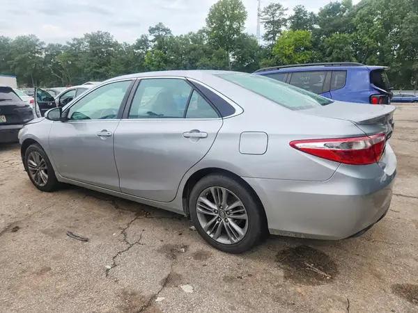 4T1BF1FK1HU308915 2017 TOYOTA CAMRY - Image 2