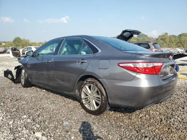 4T1BF1FK1HU311961 2017 TOYOTA CAMRY - Image 2