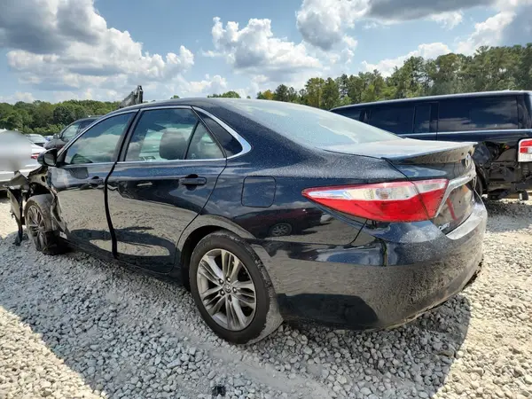4T1BF1FK1HU319994 2017 TOYOTA CAMRY - Image 2