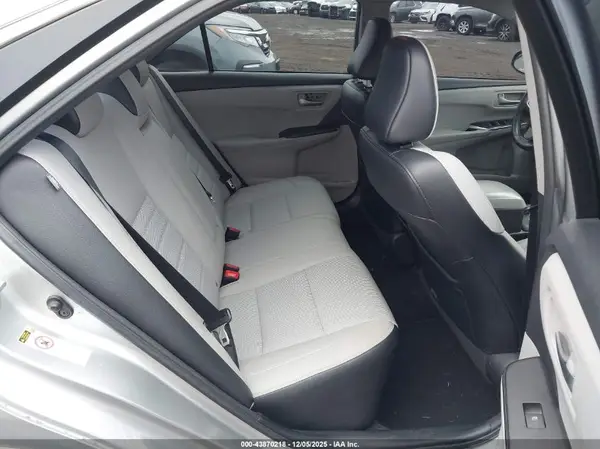 4T1BF1FK1HU323429 2017 TOYOTA CAMRY - Image 8
