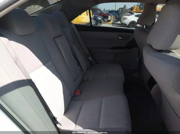 4T1BF1FK1HU328131 2017 TOYOTA CAMRY - Image 8