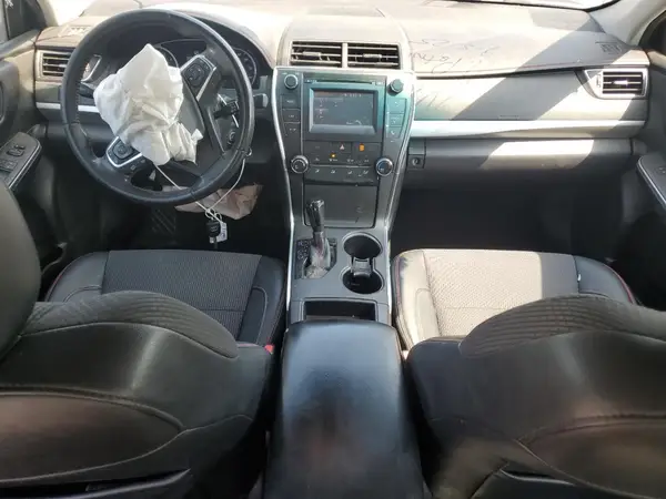 4T1BF1FK1HU329604 2017 TOYOTA CAMRY - Image 8