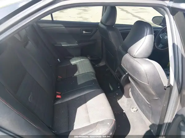 4T1BF1FK1HU333782 2017 TOYOTA CAMRY - Image 8