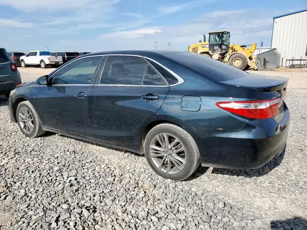 4T1BF1FK1HU336603 2017 TOYOTA CAMRY - Image 2
