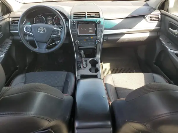 4T1BF1FK1HU337010 2017 TOYOTA CAMRY - Image 8