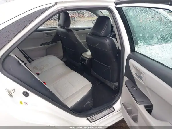 4T1BF1FK1HU342045 2017 TOYOTA CAMRY - Image 8