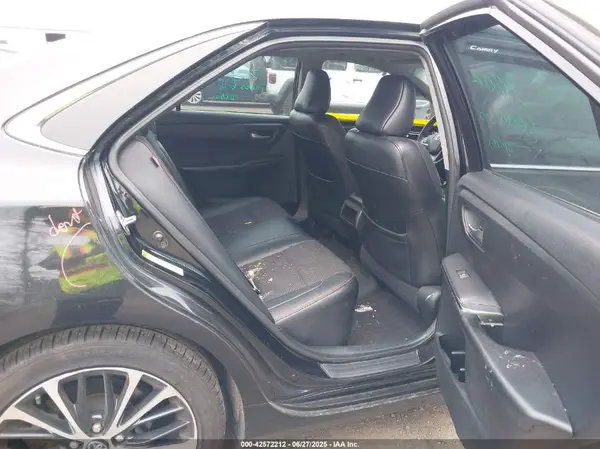 4T1BF1FK1HU343132 2017 TOYOTA CAMRY - Image 8