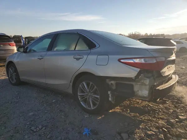 4T1BF1FK1HU345625 2017 TOYOTA CAMRY - Image 2