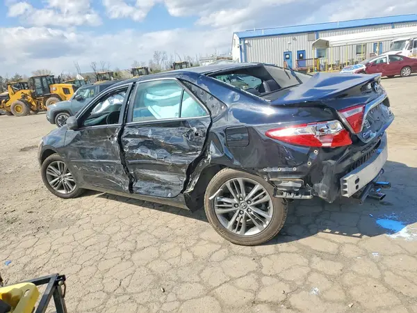 4T1BF1FK1HU346855 2017 TOYOTA CAMRY - Image 2