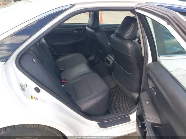 4T1BF1FK1HU347634 2017 TOYOTA CAMRY - Image 8