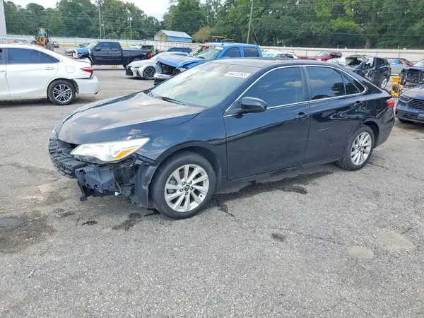 4T1BF1FK1HU349948 2017 TOYOTA CAMRY - Image 1