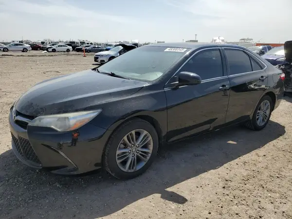 4T1BF1FK1HU352347 2017 TOYOTA CAMRY - Image 1